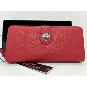 NIB New Stone Mountain Ludlow Zip Around Clutch Wallet RED Pebbled Leather